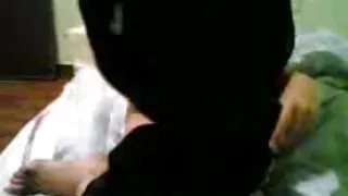 학생은 그녀의 에로틱 한 환상을 깨닫고 빨간 머리 chaturbate 무료 교사를 망 쳤어