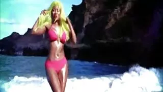 금발을 가진 땋은 그녀의 소프트 포르노 머리에 빨 그녀의 여자 친구하기 전에 빌어 먹는 그녀의 음부